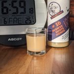Ingwer-Shot im Morgenlicht